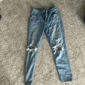 American Eagle Mom Jeans